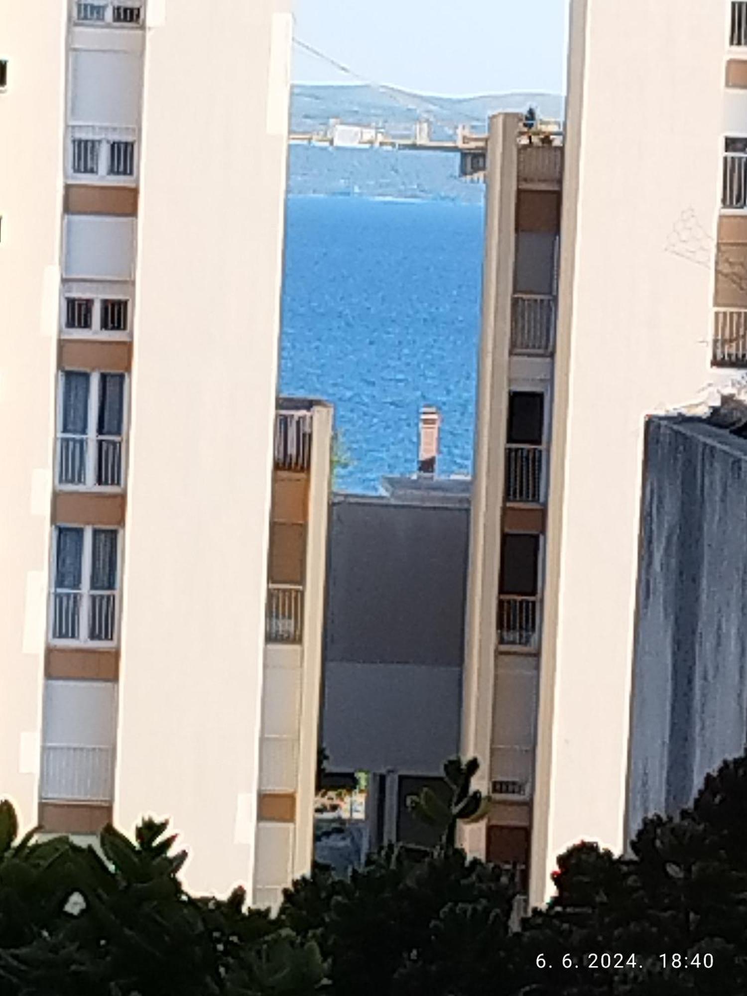 Apartments Batovanja Split Bagian luar foto